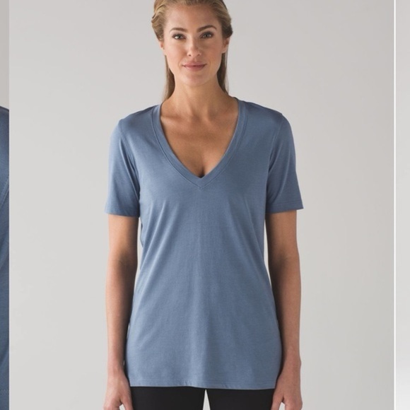 lululemon athletica Tops - Lululemon | Love IV tee Sz 2 blue denim color